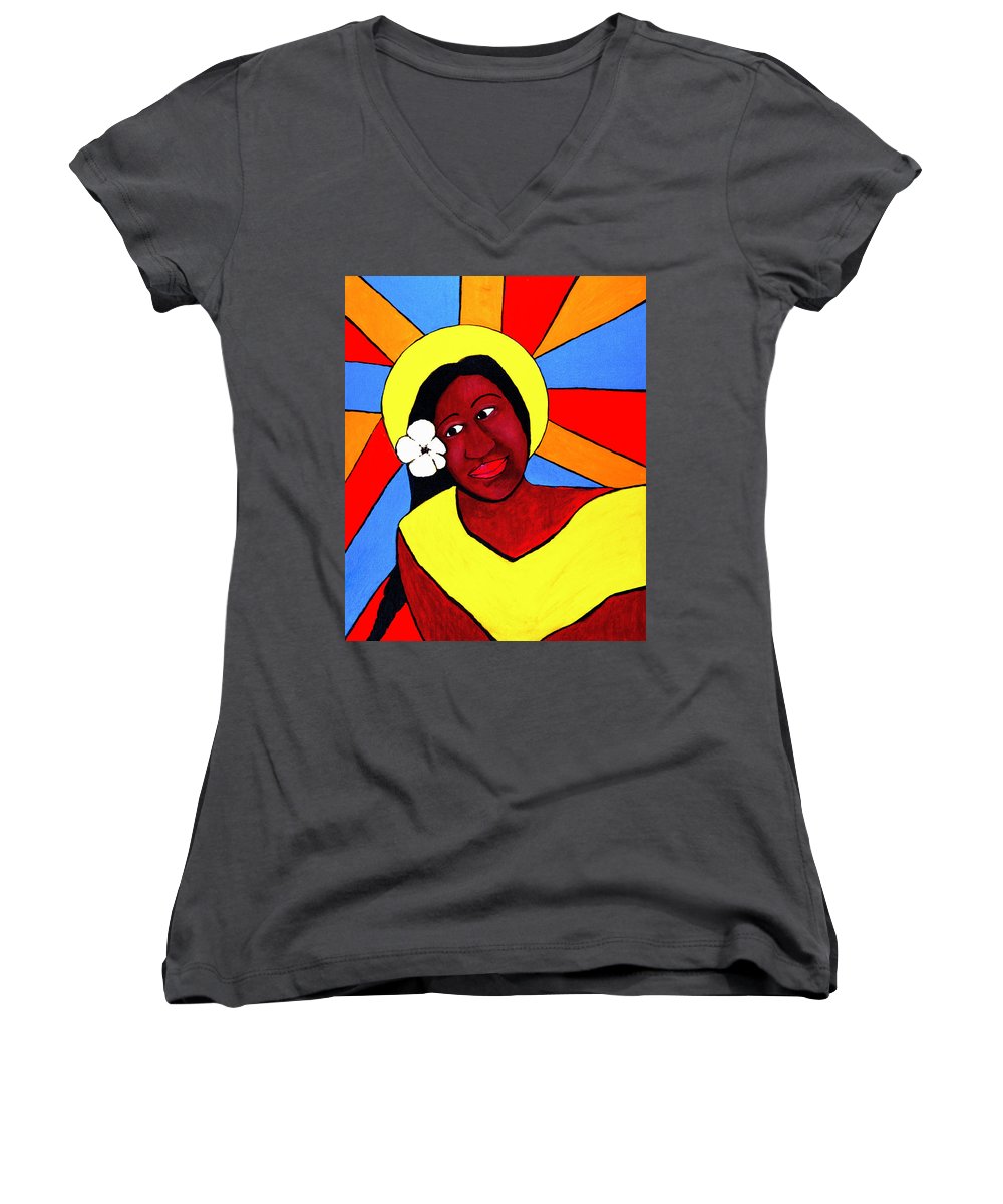 Native Queen - Women's V-Neck